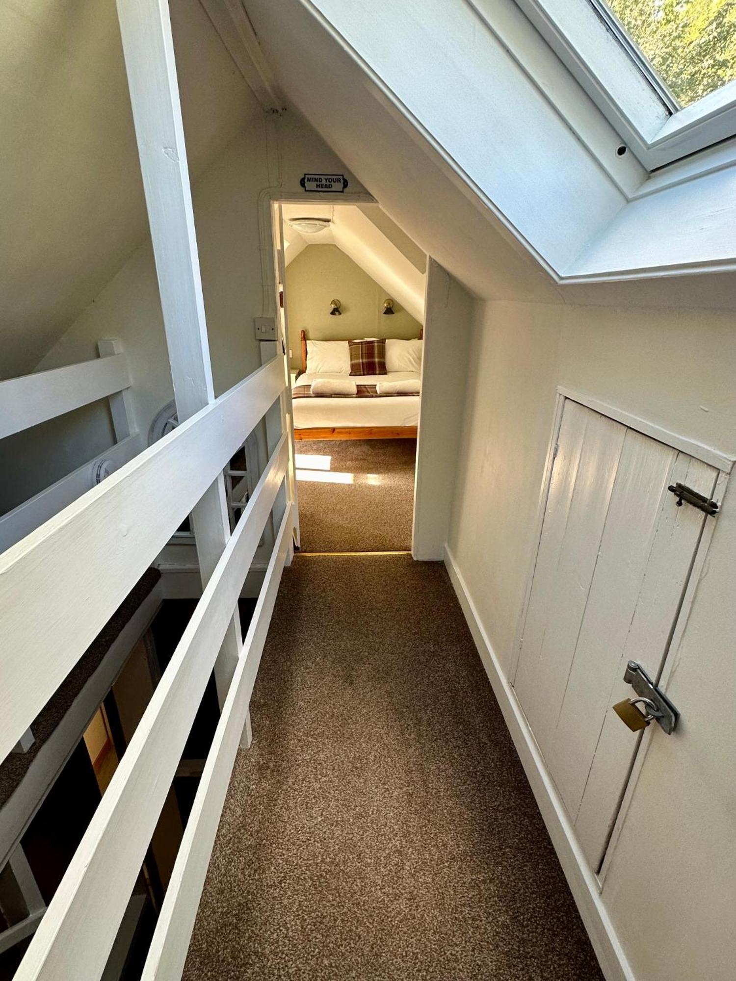 오니치 Old Springwell Croft 빌라 외부 사진